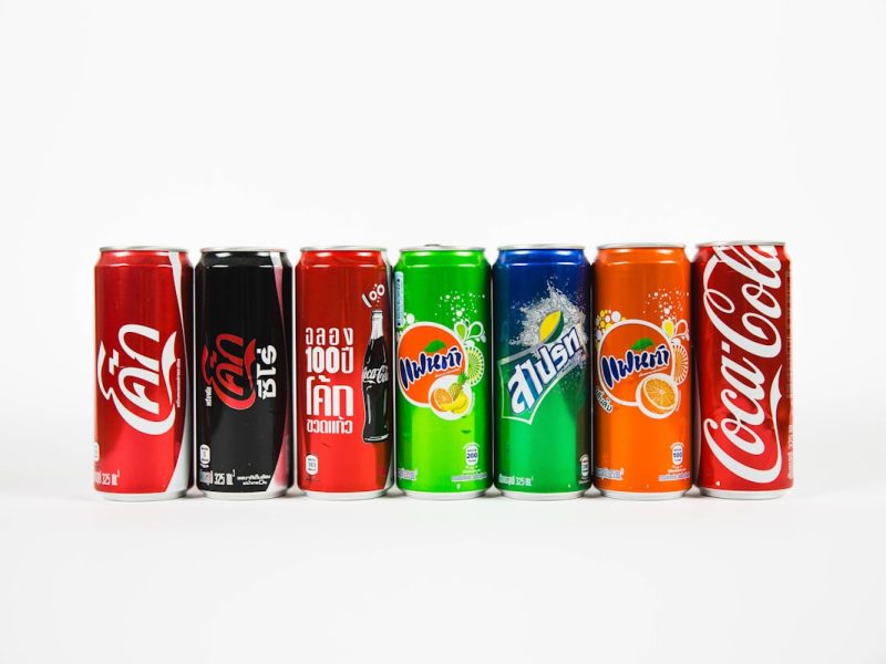 Soju Hàn Quốc: ‘Cơn Sốt’ Ẩm Thực Toàn Cầu Có Gì Mà Ai Cũng Mê? 7 Sự Thật Thú Vị Về Văn Hóa Uống Rượu Xứ Kim Chi!