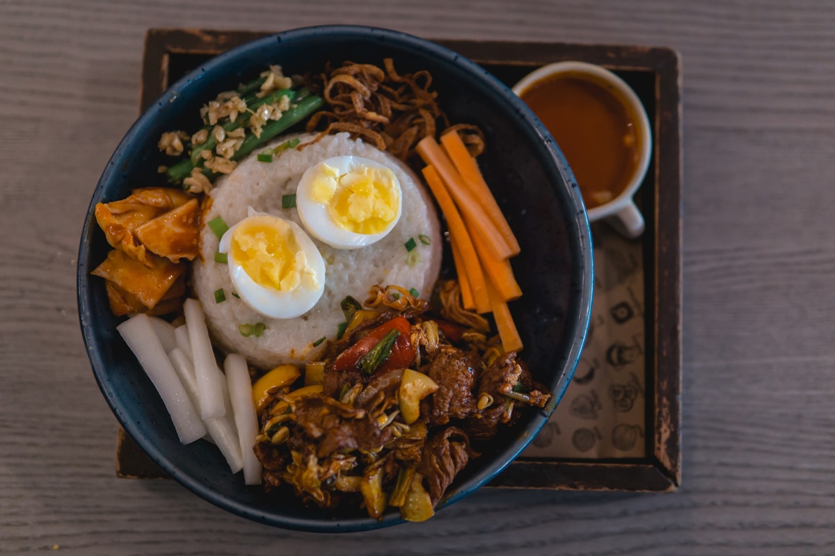 Makgeolli – ‘Thức Uống Triệu Đô’ Của Người Hàn Có Gì Mà Cả Thế Giới ‘Phát Cuồng’? 7 Sự Thật ‘Không Thể Tin’ Về Rượu Gạo Lên Men Khiến Bạn Phải ‘Chuốc’ Ngay!