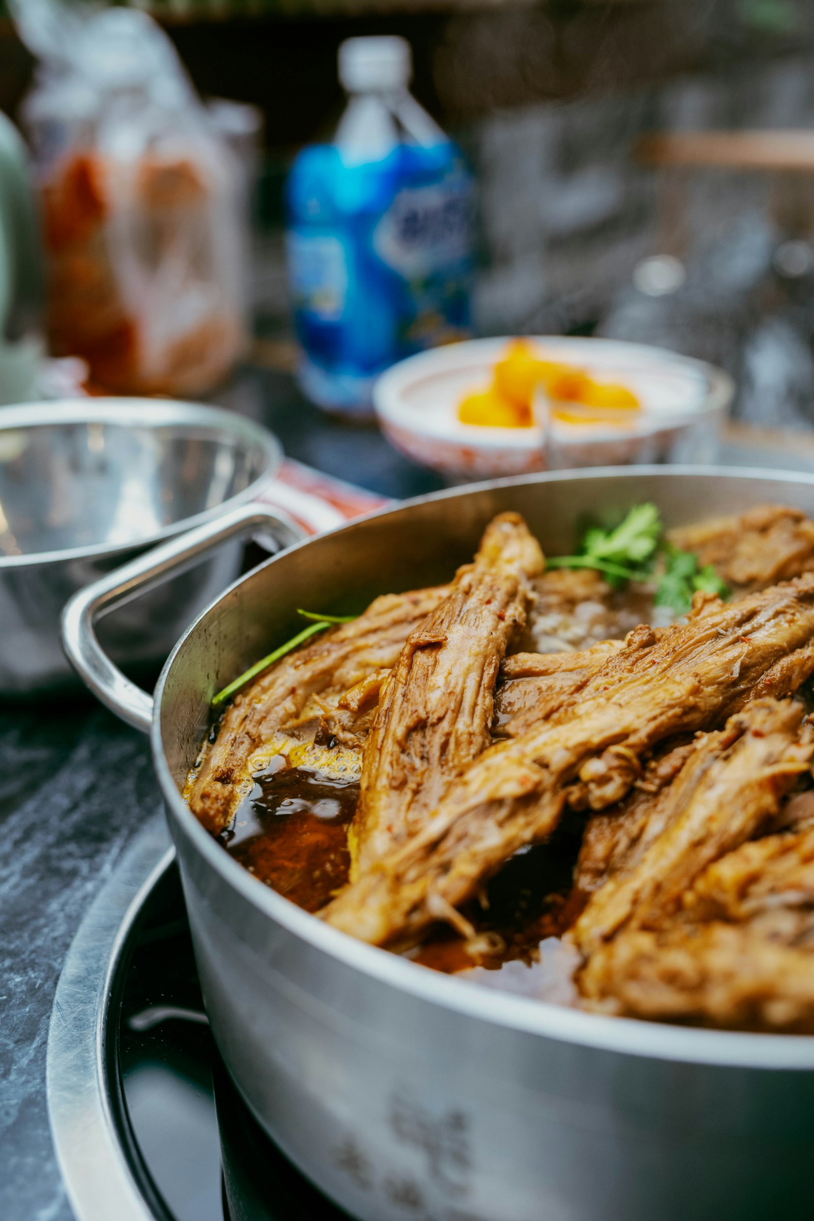 Galbi-jjim – ‘Kiệt Tác’ Sườn Bò Hầm Hàn Quốc Có Gì Mà Cả Thế Giới Mê? 7 Bí Mật Khiến Bạn Nghiện Ngay Miếng Đầu!