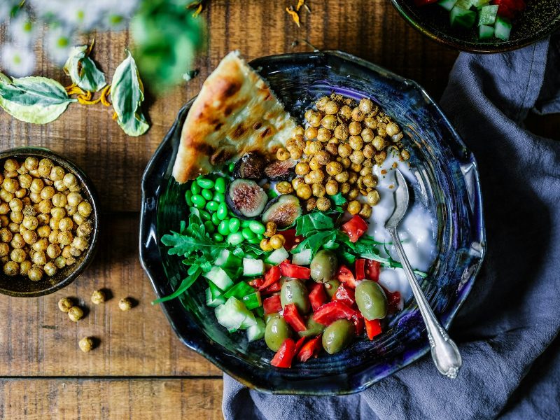 Cơm Trộn Hải Sản Tươi Sống (Hoedeopbap) – Món ‘Gây Nghiện’ Mùa Hè Hàn Quốc Có Gì Mà Ai Cũng Mê? 7 Bí Mật Khiến Bạn Nghiện Ngay Miếng Đầu!