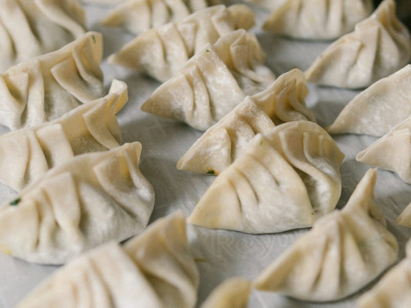 Mandu (만두) – Bí Quyết Làm Bánh Xếp Hàn Quốc Nhân Thịt Rau Củ Giòn Thơm, Đậm Đà Chuẩn Vị Tại Nhà