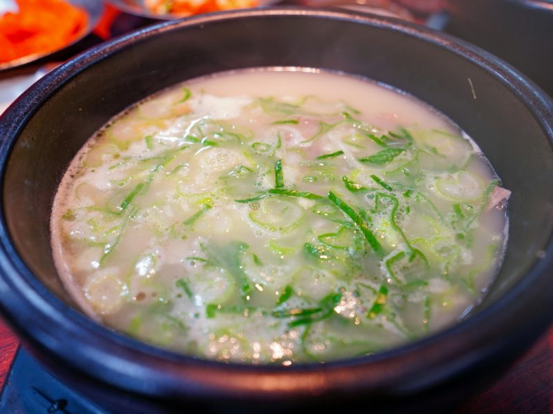 Kongnamul Gukbap (콩나물국밥) – Bí Quyết Nấu Canh Giá Đỗ Hàn Quốc Thanh Ngọt, Ăn Sáng Chuẩn Vị Jeonju