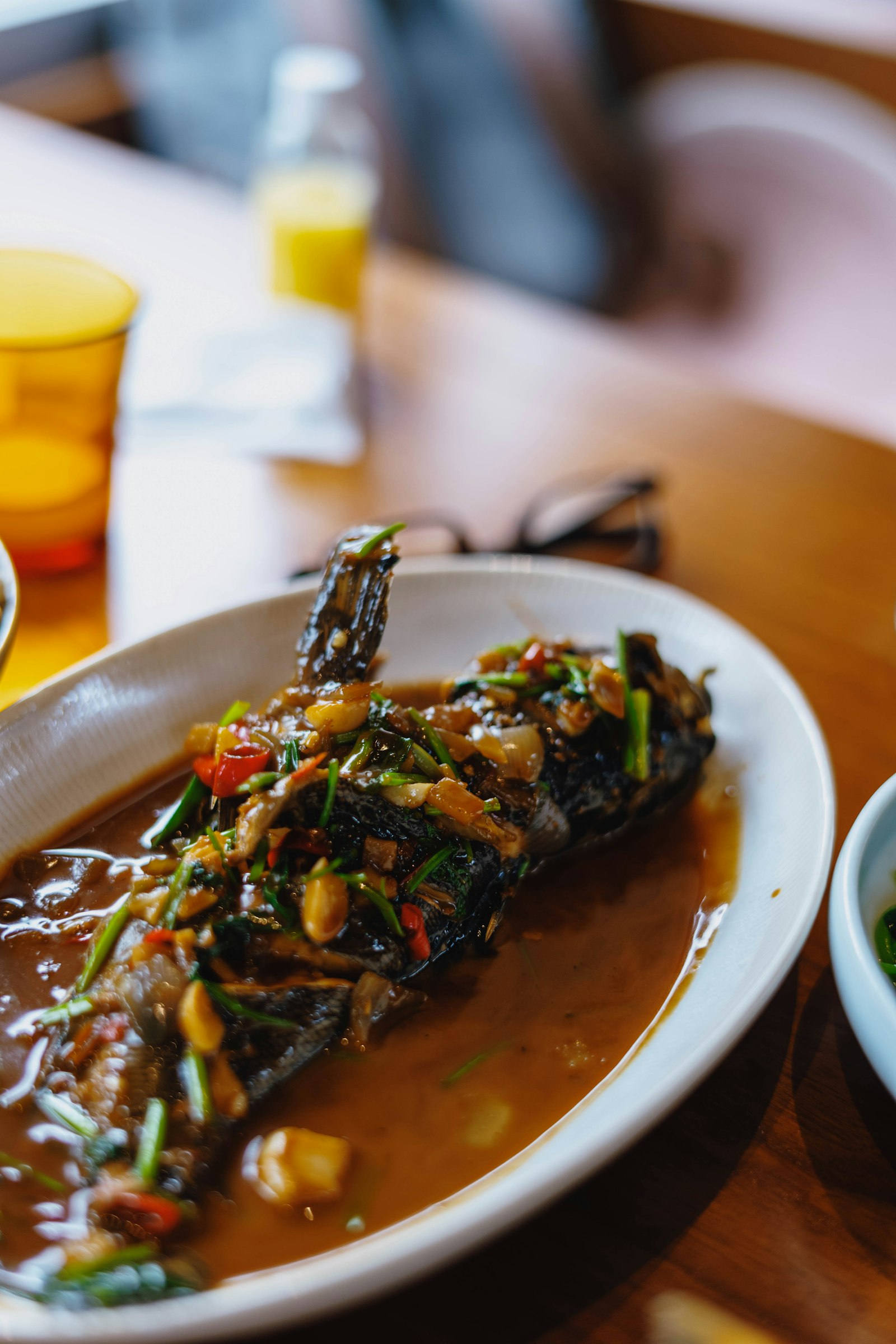Galchi Jorim (갈치조림) – Bí Quyết Kho Cá Hố Củ Cải Hàn Quốc Không Tanh, Sốt Đỏ Sánh Mịn Chuẩn Vị Mùa Đông